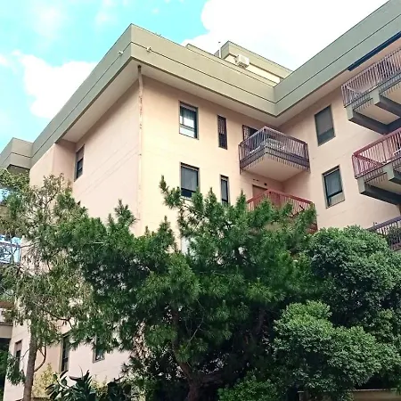 Dimora Eleutheria Apartment *